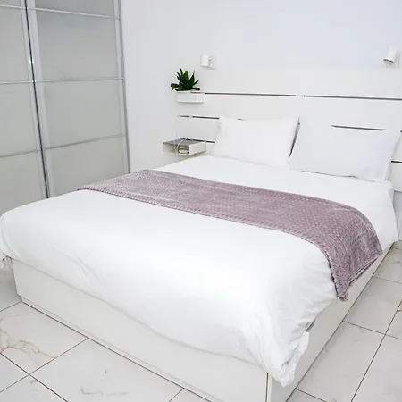 A52 - With Sea And Country Views Apartment Mellieha