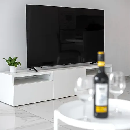 Apartament A52 - With Sea And Country Views