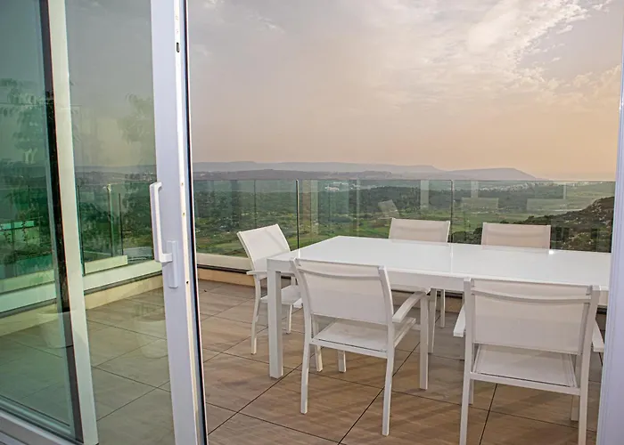 A52 - With Sea And Country Views Mellieha